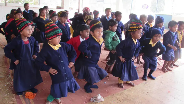 आक्‍सन सोंग सीखसोत - Learning action song