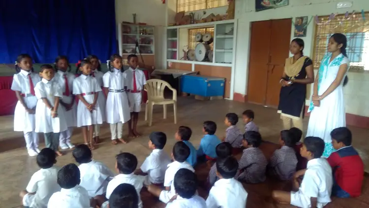 पिलामन गावसोत - Children singing